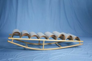 Holz-bewegt_01_Schaukelliege-Lia_ Foto_Lena-Juegensen.jpg